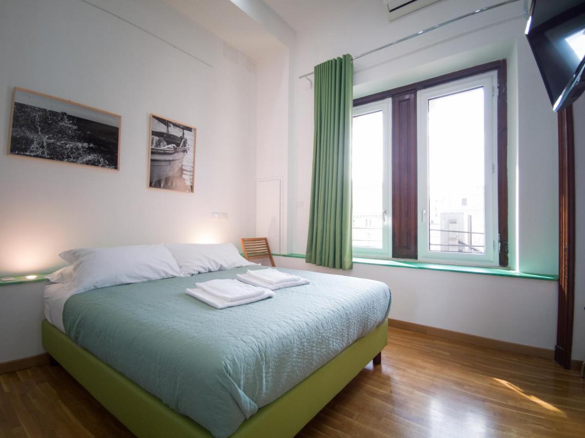 5 Sirene Bed and Breakfast Napels Buitenkant foto