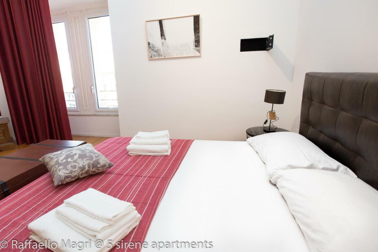 5 Sirene Bed and Breakfast Napels Buitenkant foto