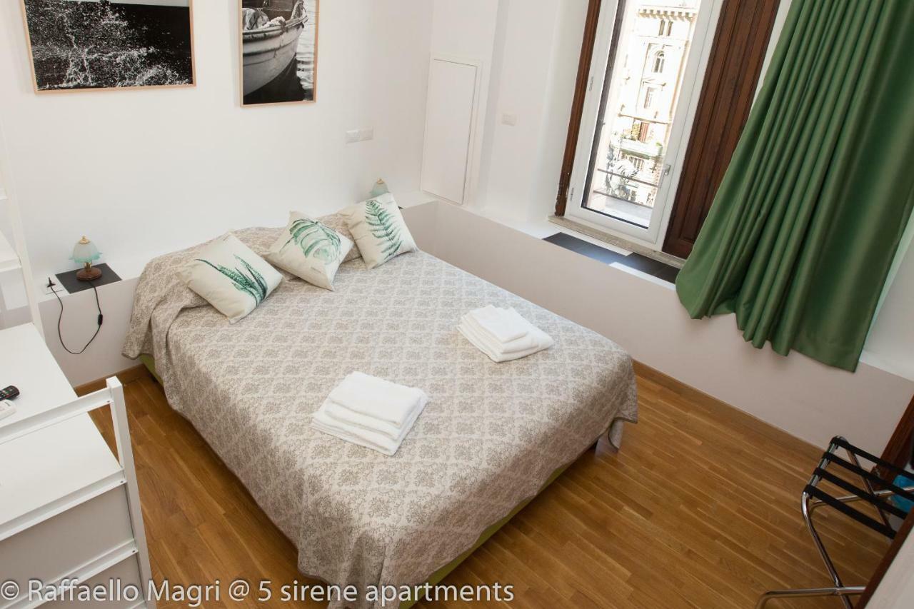 5 Sirene Bed and Breakfast Napels Buitenkant foto